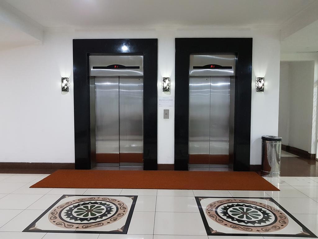 Apartemen Mtc Manado Luaran gambar